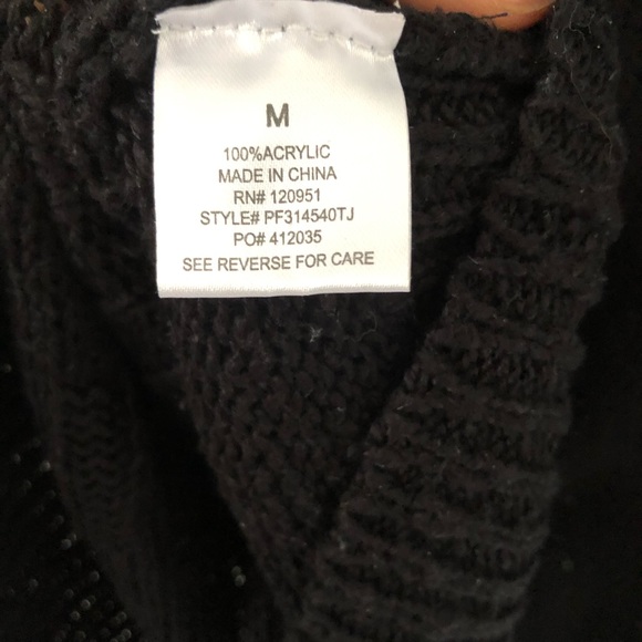 Pink Rose Black Fringe Triangle Sweater - Picture 7 of 7